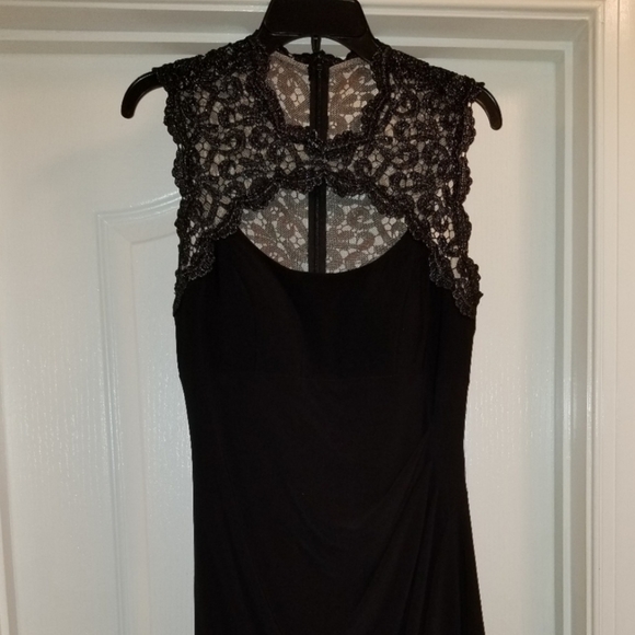 dress - Picture 1 of 3